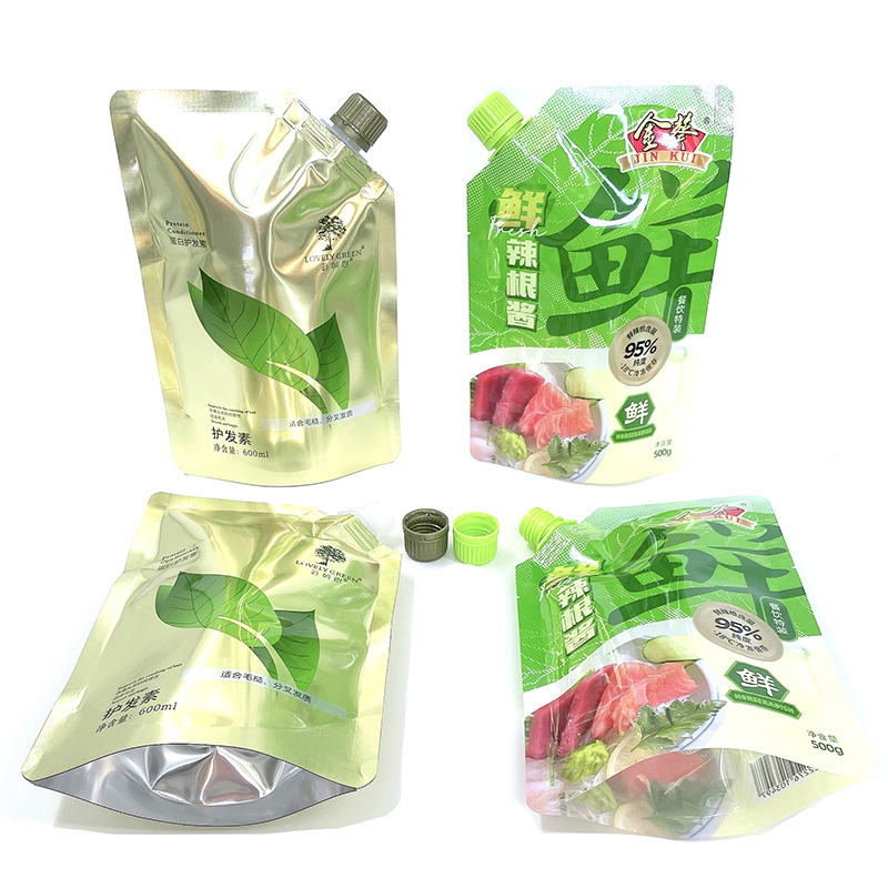 Plastic Packaging Sauce Pouch with Spout
